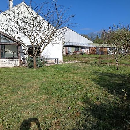 Campagne-Jolie Maison Avec Jardin- Proche Dole Chevigny  Kamer foto